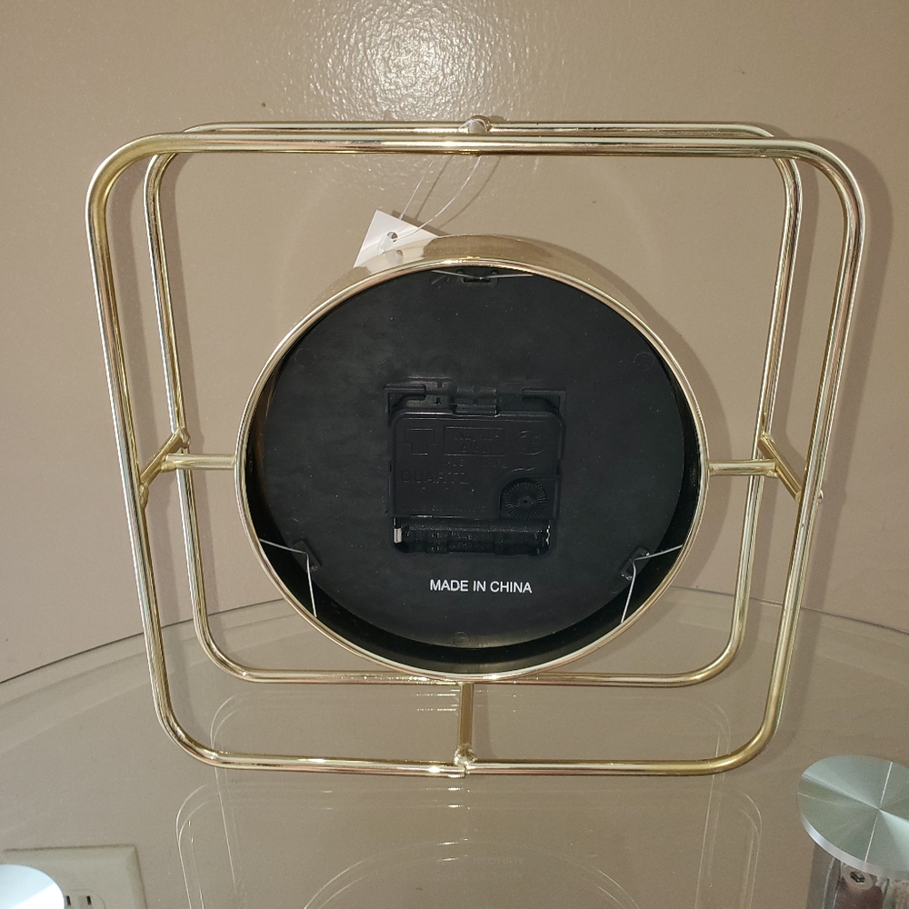 Home decor clock - Picture 4 of 4